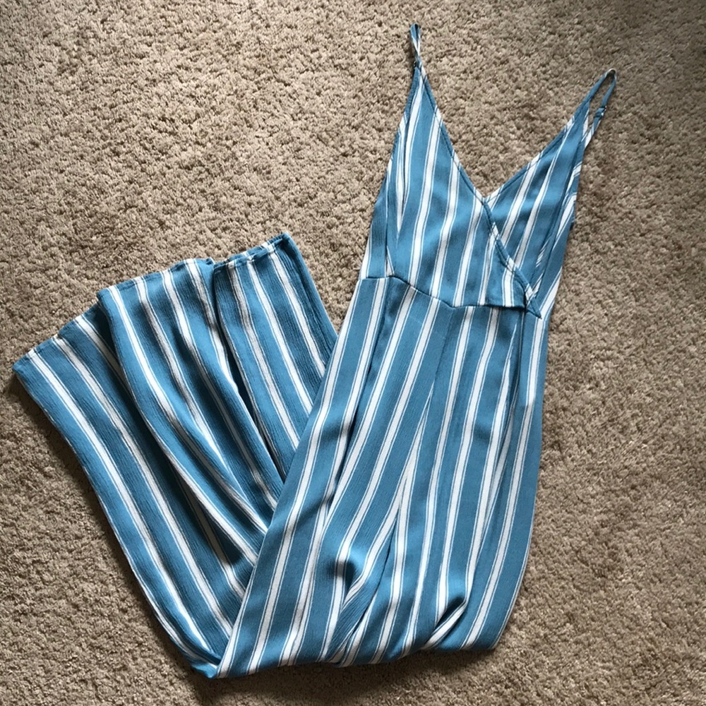 🛍 Forever 21 Striped Jumpsuit